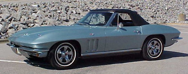 The 1966 Chevrolet Corvette Sintgray introduced the real Big Block 427 